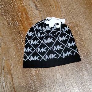 Michael Kors Metallic Diamond Logo Beanie 2018